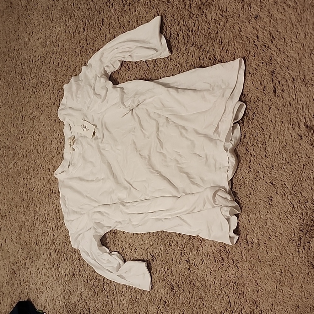 Quarter Sleeve White Top - Women's XL